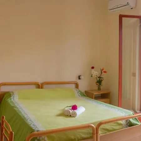 La Rotonda 3*