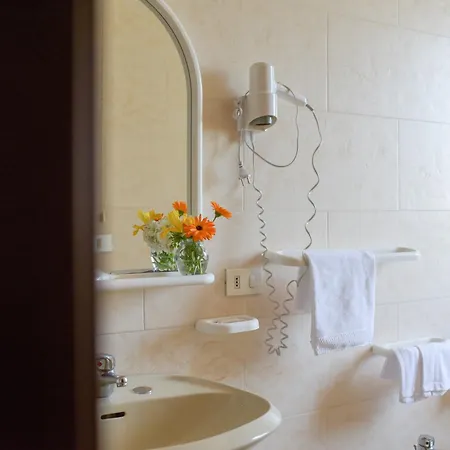 La Rotonda Отель 3*